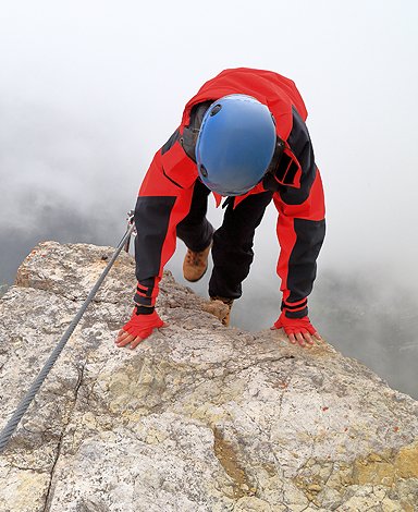 trekking